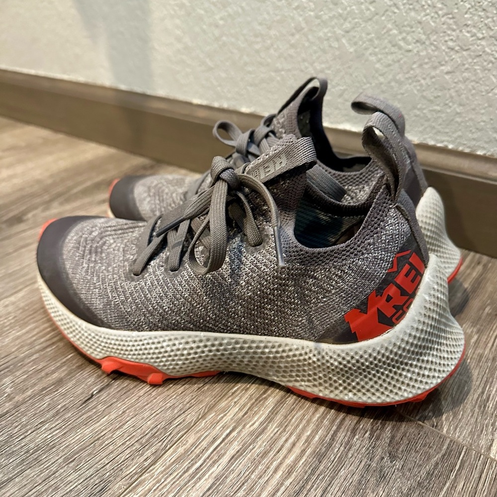 REI Women’s 7 Swiftland Trail Run Gray Tennis Shoes